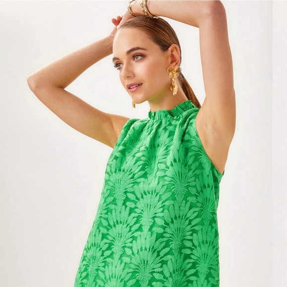 Lilly Pulitzer Tops - Lilly Pulitzer Vibrant Green Sleeveless Top